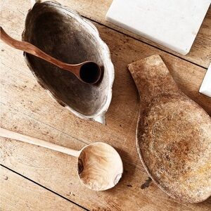 Vintage Stone Dish or Spoon Rest Like New